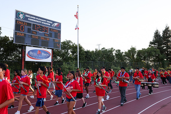 eaglesvsflames_57