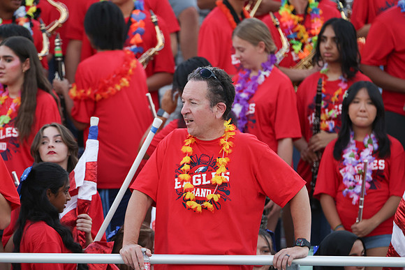 eaglesvsflames_111