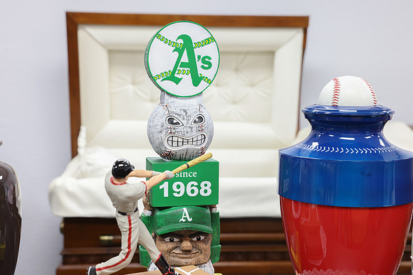 funeralmerchandise_9