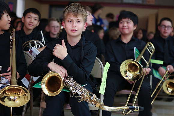 band_mannychavez_2
