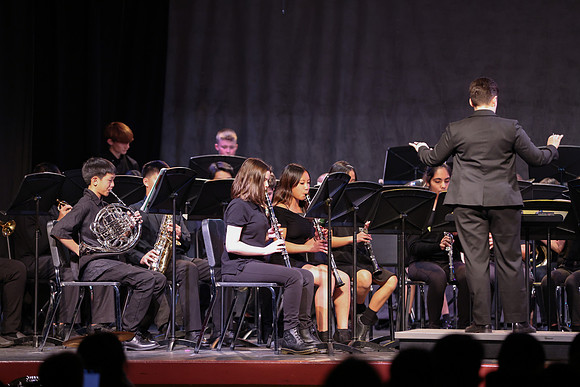 band_mannychavez_13
