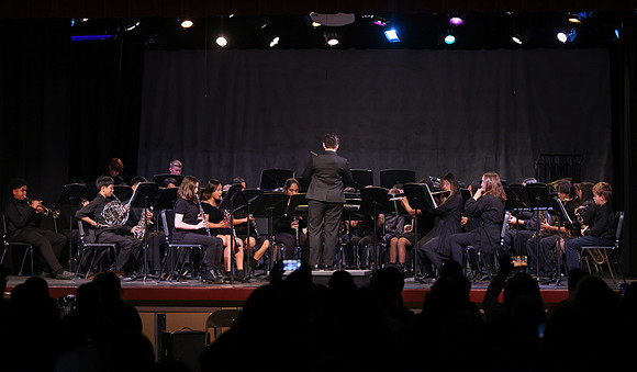 band_mannychavez_14