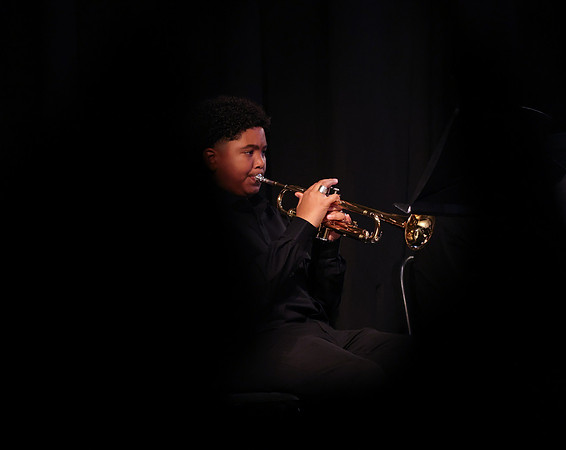 band_mannychavez_18